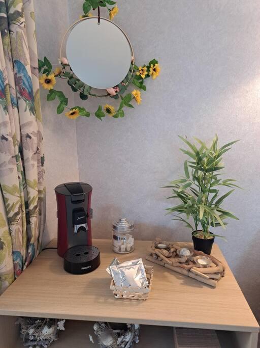 Dans Neuve - 5 Places Apartment *
